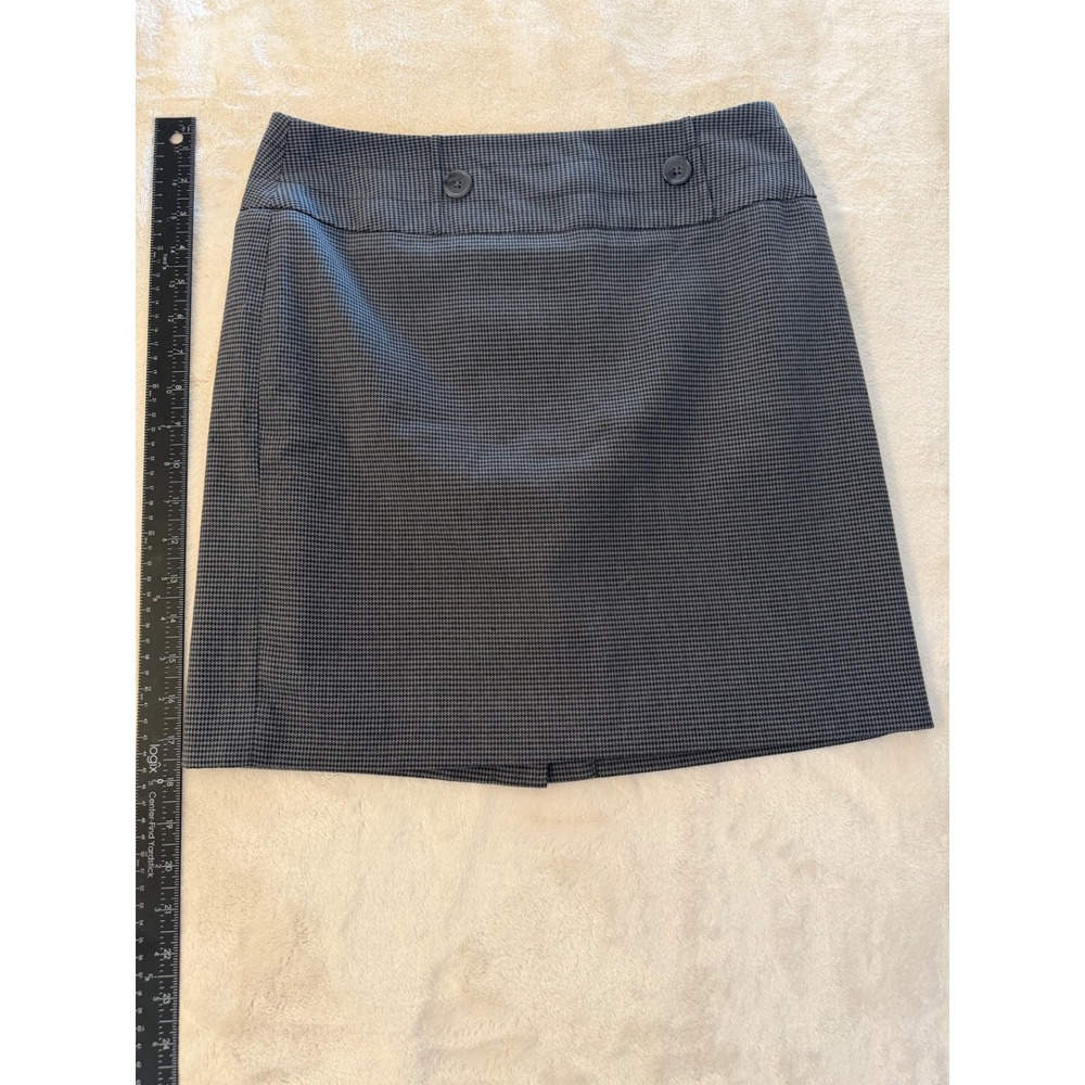 Ann Taylor LOFT Petites Houndstooth Mini Skirt Black White Button Detail 2P